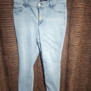 d. jeans Women's Light Blue Skinny Jeans